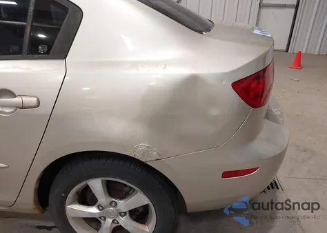 2004 Mazda Mazda3 I z USA, uszkodzony, nr VIN JM1BK12F041185581